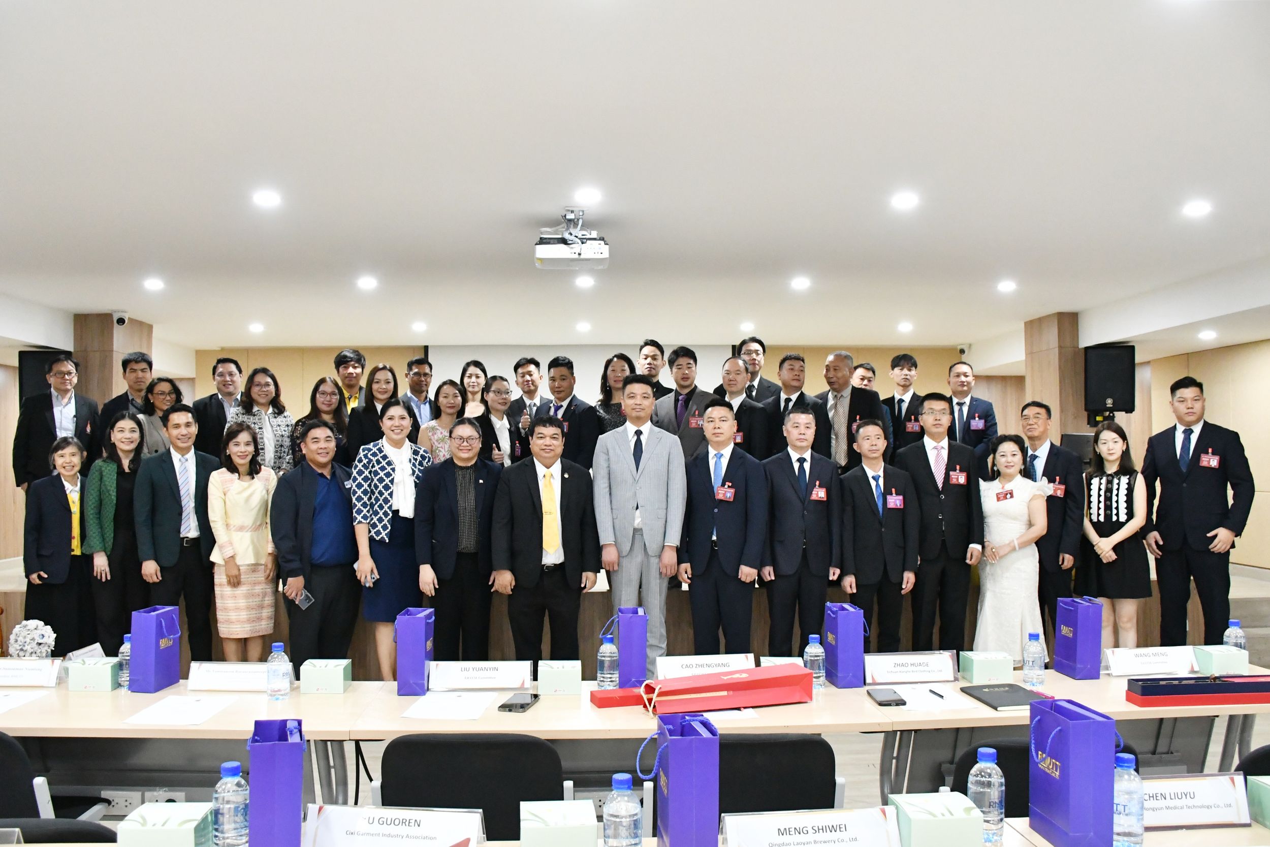 ให้การต้อนรับ-The-Economic-Joint-Committee-of-China-_25